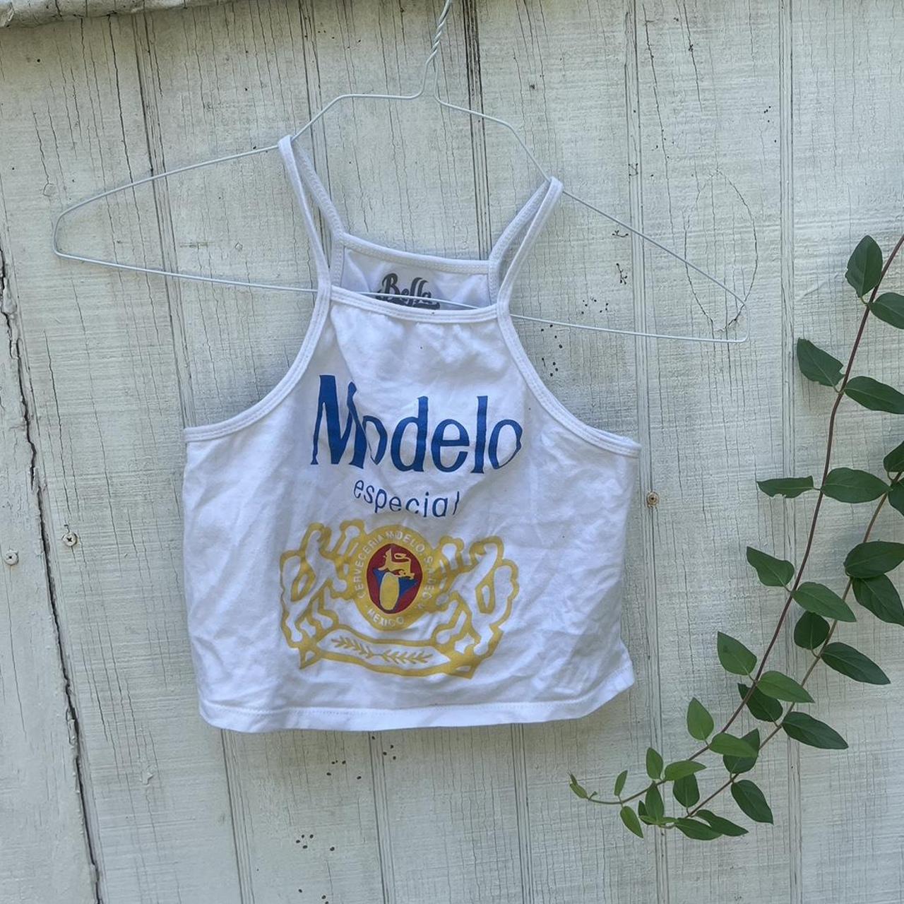 Super cute modelo tank top— love it just have a top... Depop