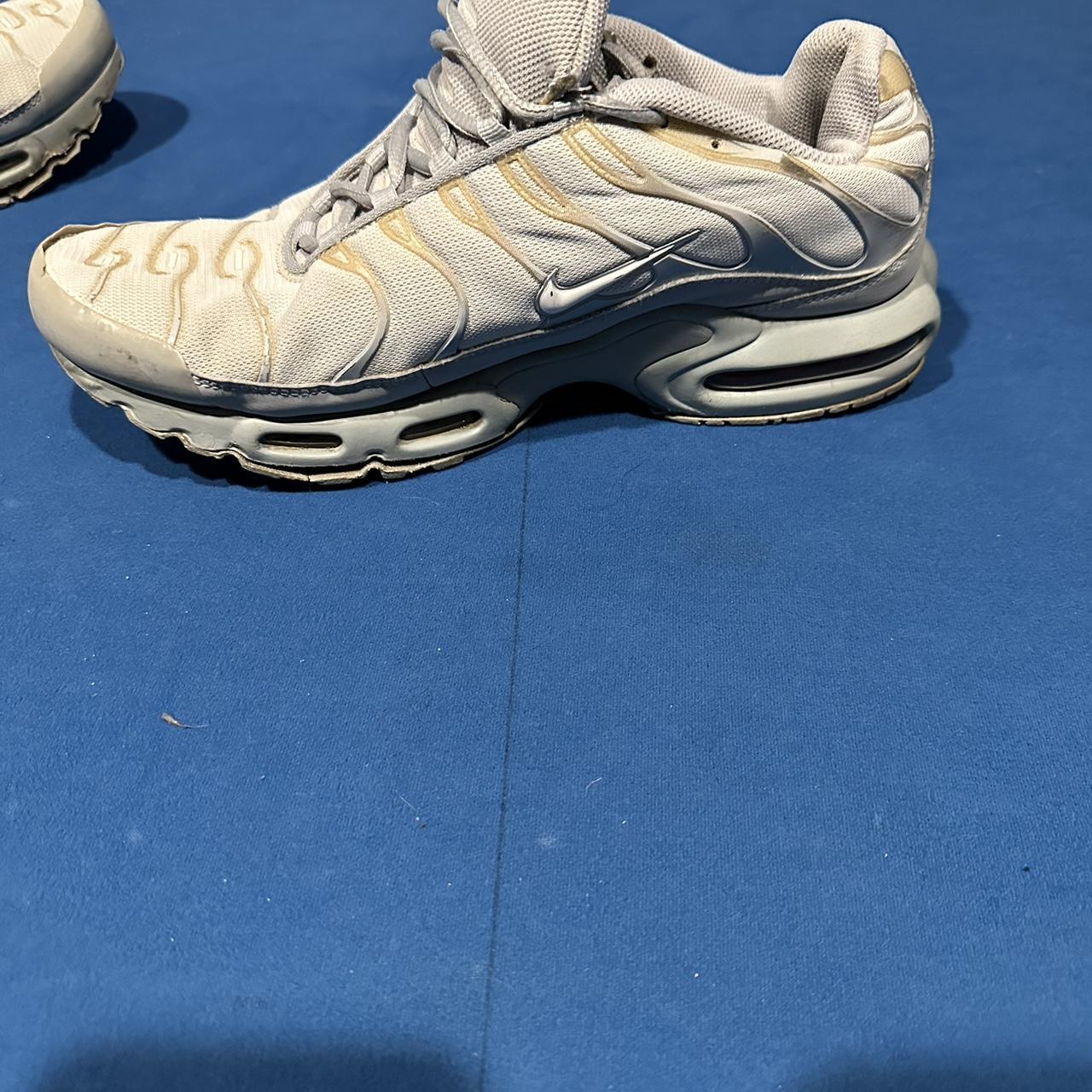 Wolf grey TNs size US 11 - Depop