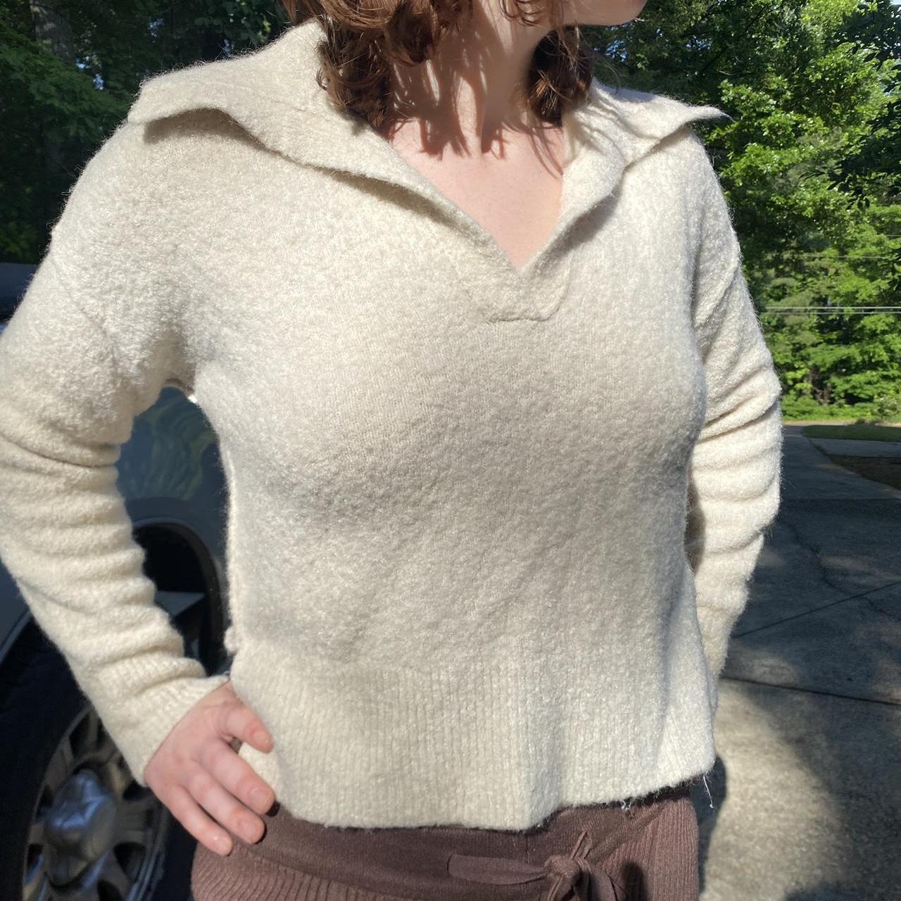 Cream colored Abercrombie & Fitch sweater Brand new... - Depop