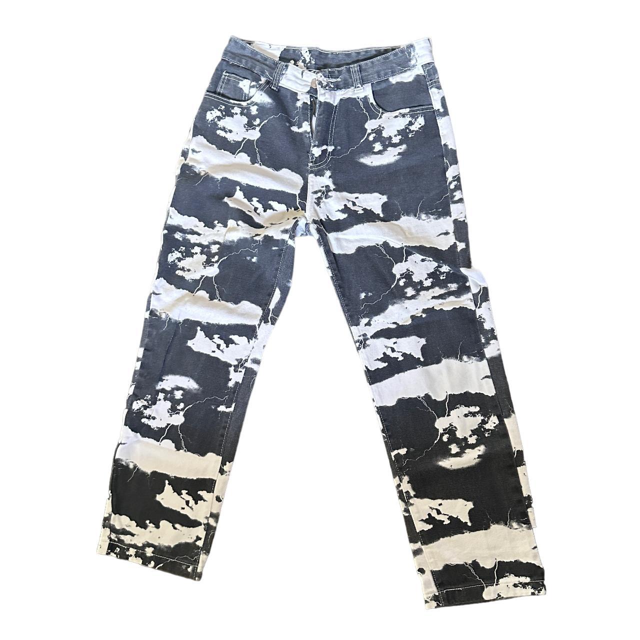 Boohoo Men's White and Grey Jeans Depop