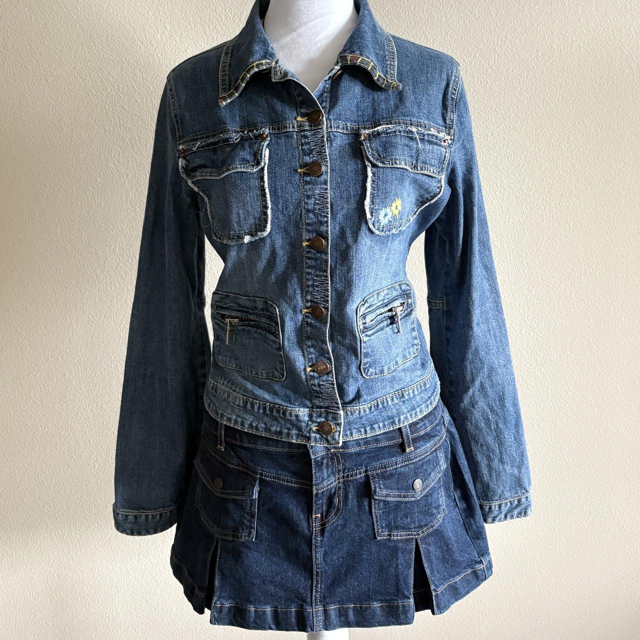 item listed by starrymariii