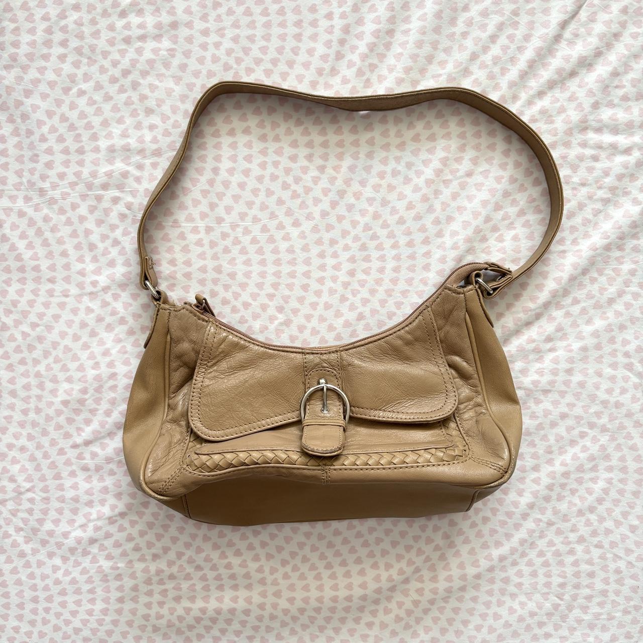 item listed by starrymariii
