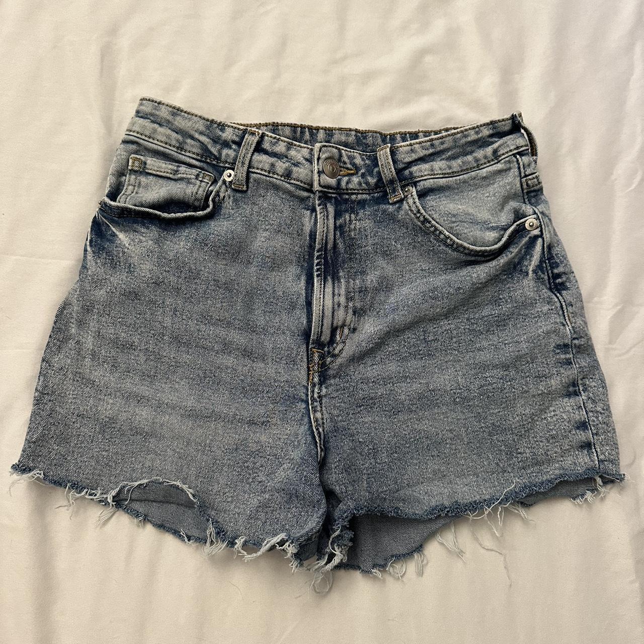 item listed by katherinegooding