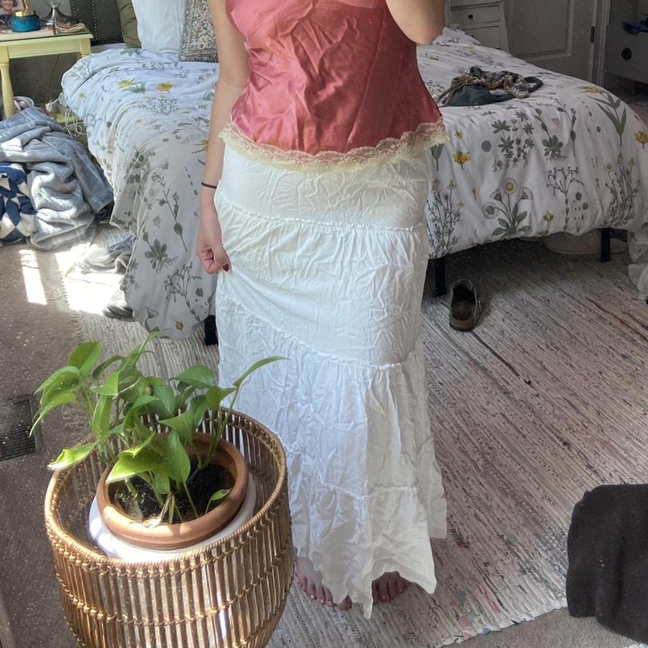 Brandy Melville Women's White Skirt Depop