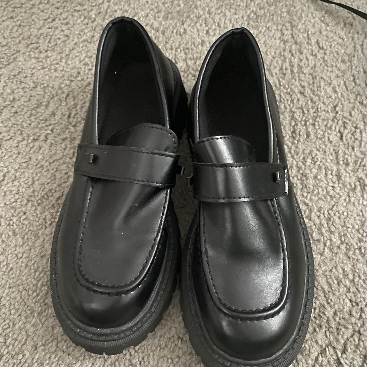 Black chunky dress shoes Brand unknown Size 39 - Depop