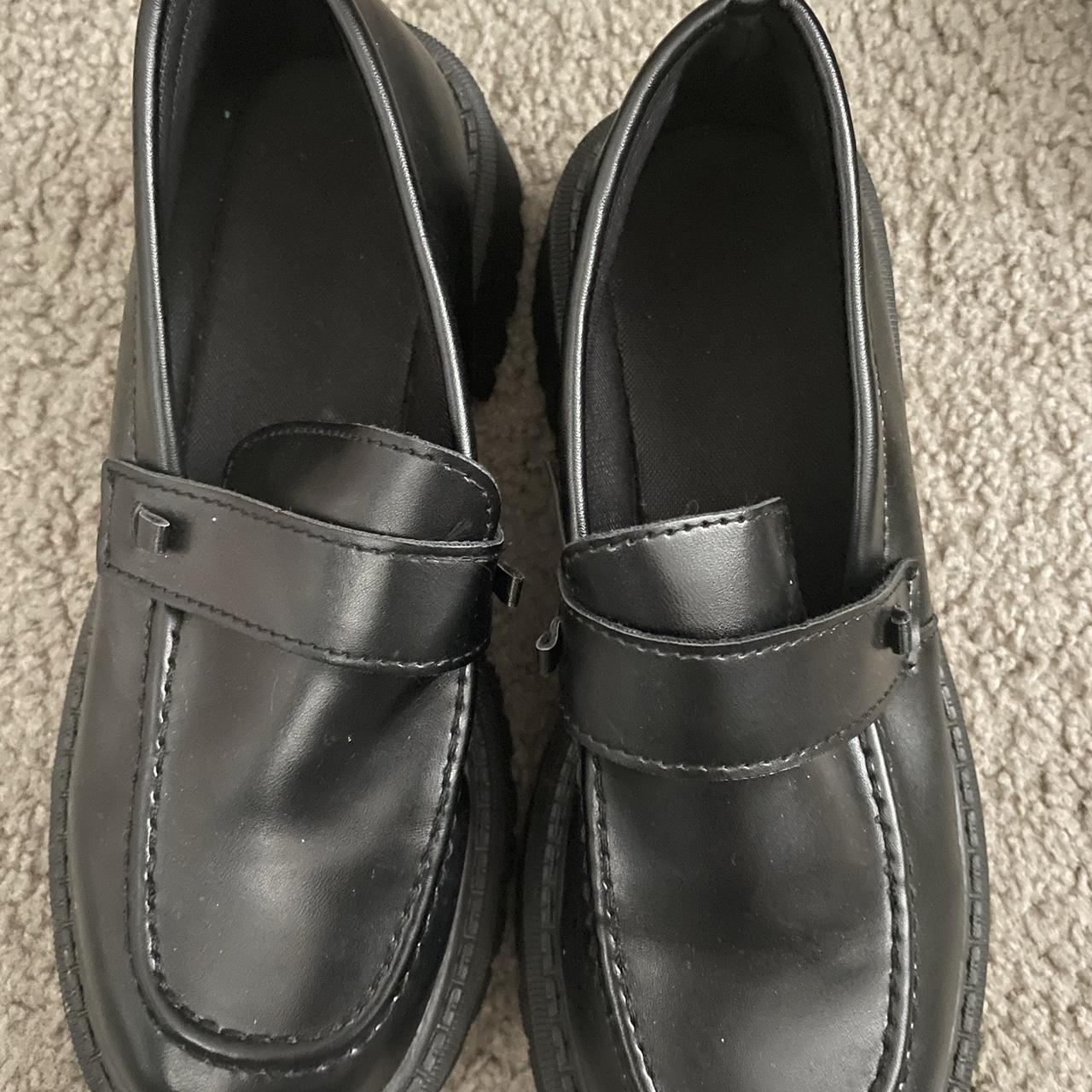 Black chunky dress shoes Brand unknown Size 39 - Depop