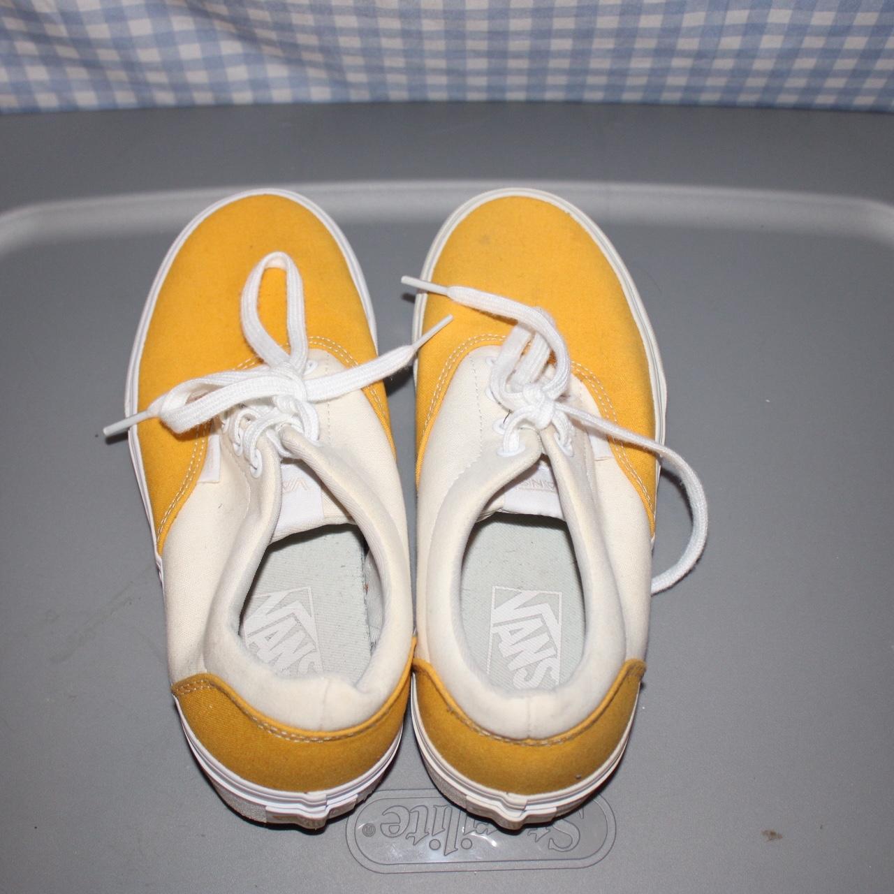 Banana yellow and white color block lace up Vans