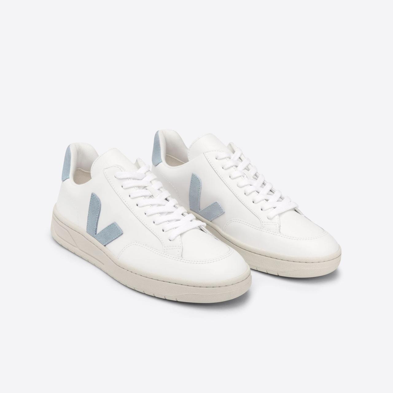 Veja V-12 Leather Extra White Steel Trainers. Never... - Depop