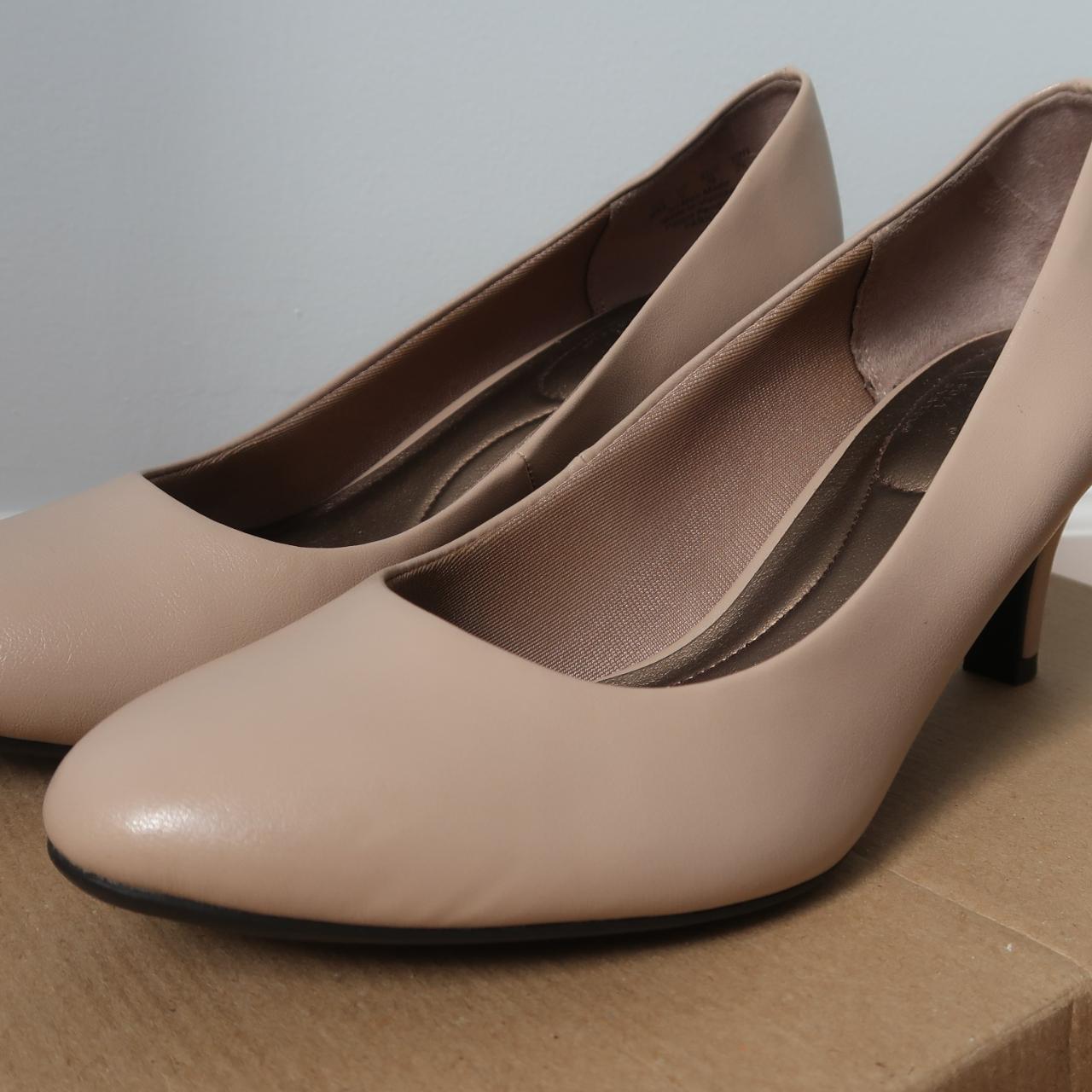 item listed by emilyy_smithh