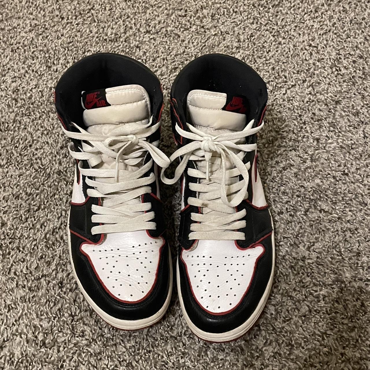 Air Jordan 1 “Bloodlines” used, creases and wear and... - Depop