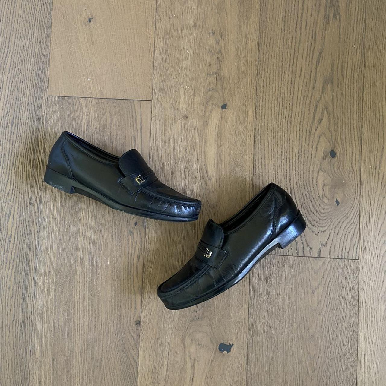 bostonian black loafers