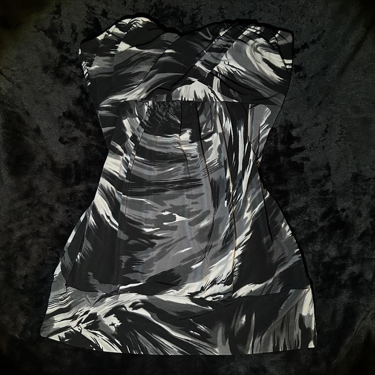 item listed by y0hali1