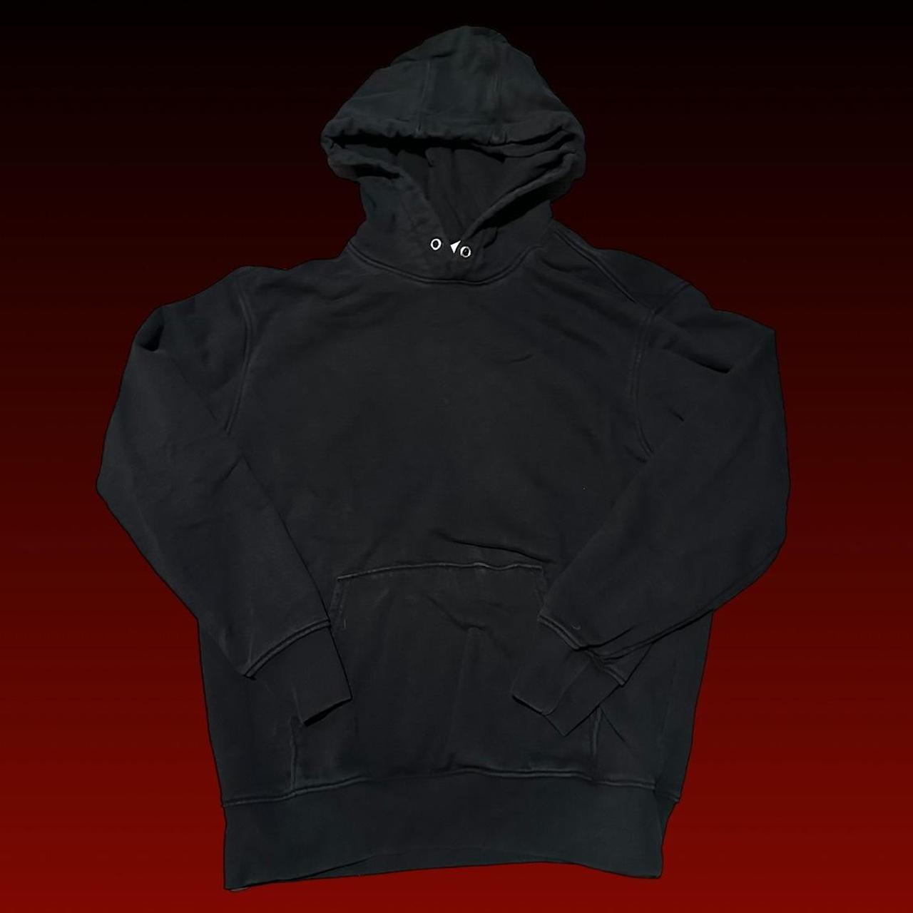 Plain black hotsell hoodie h&m