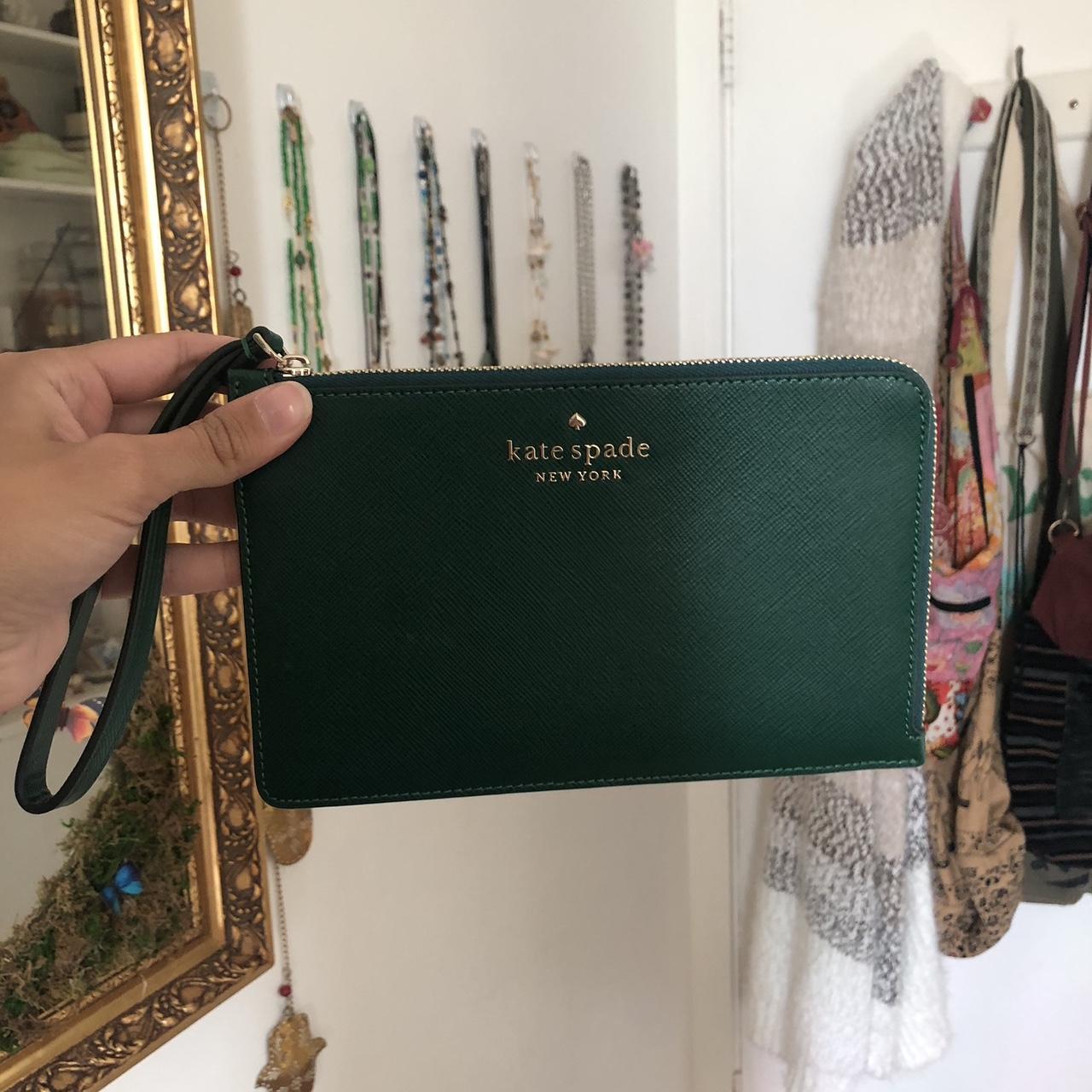 Kate spade wristlet on sale purse