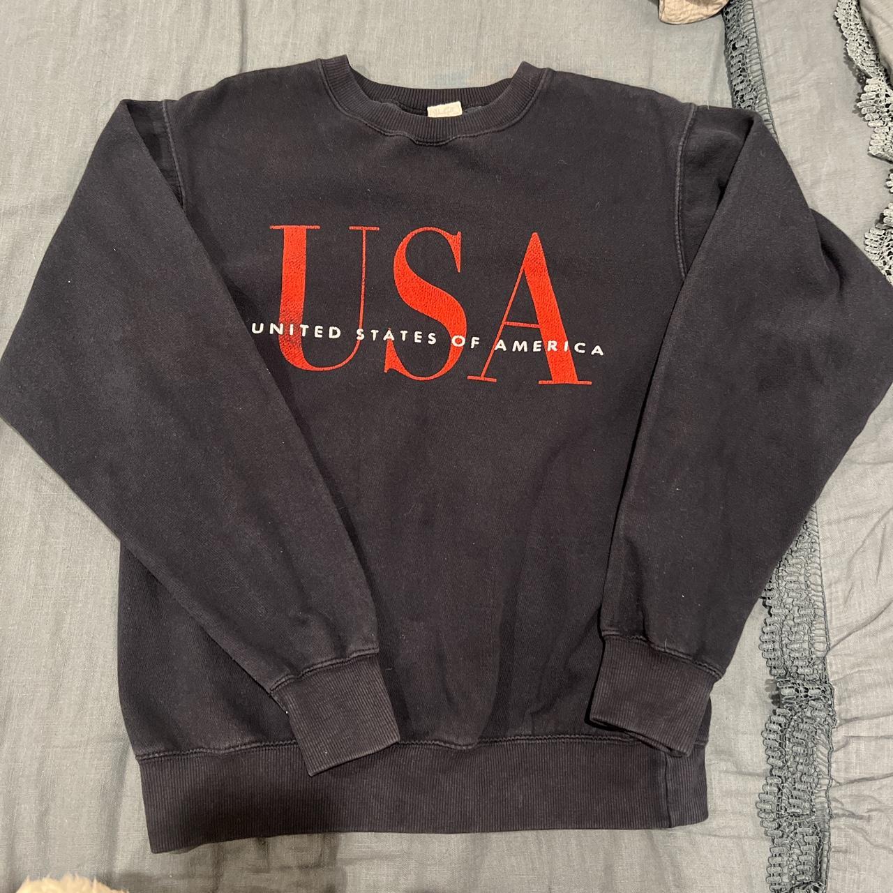 Brandy Melville USA crewneck 🇺🇸 - Depop