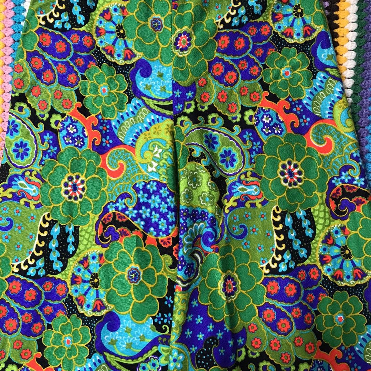 amazing-green-paisley-original-70s-top-and-matching-depop