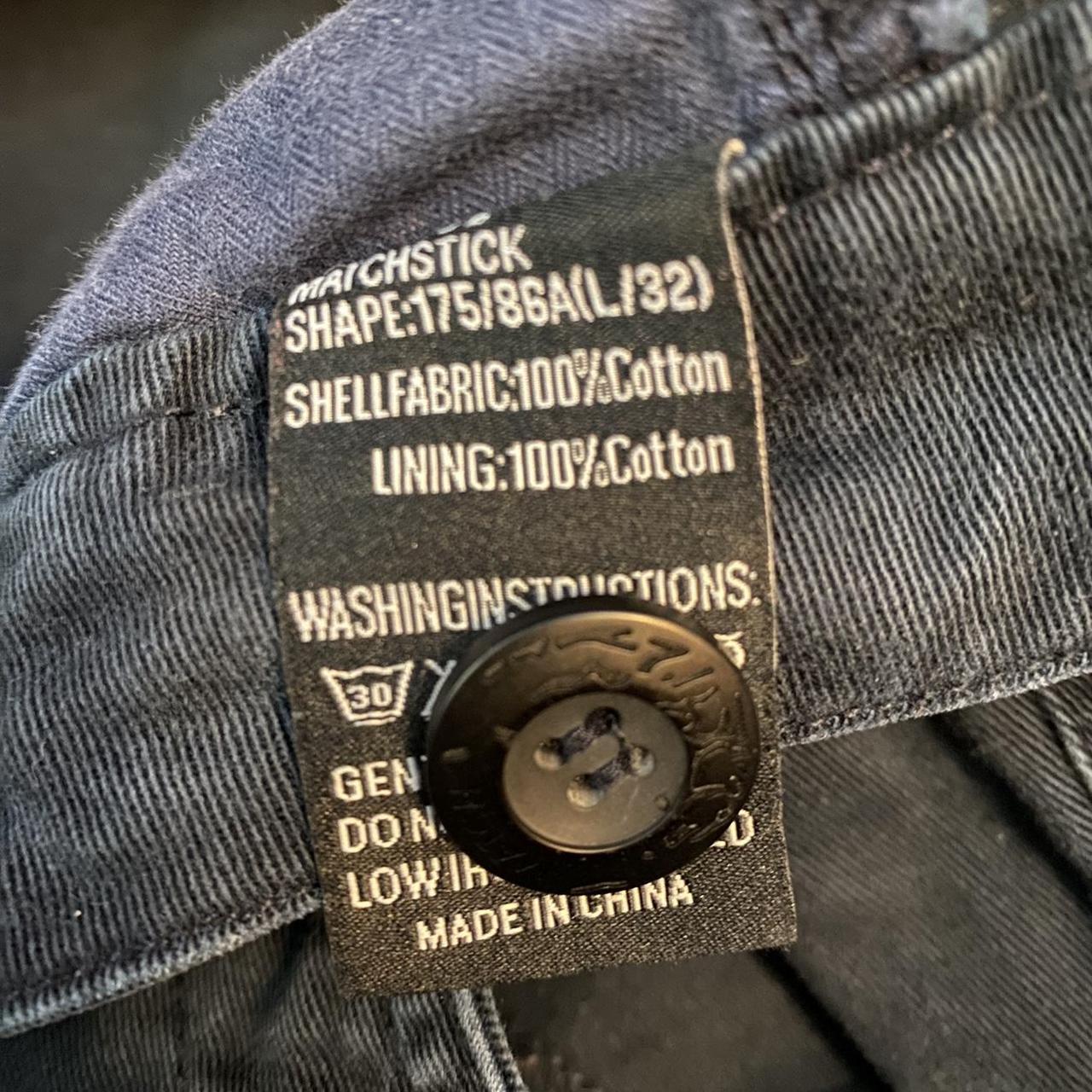 baggy matchstick cargo pants! really cool pants... Depop