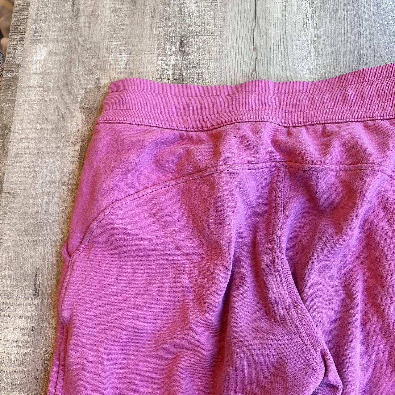 Lululemon Scuba High-Rise Jogger Full Length Worn - Depop