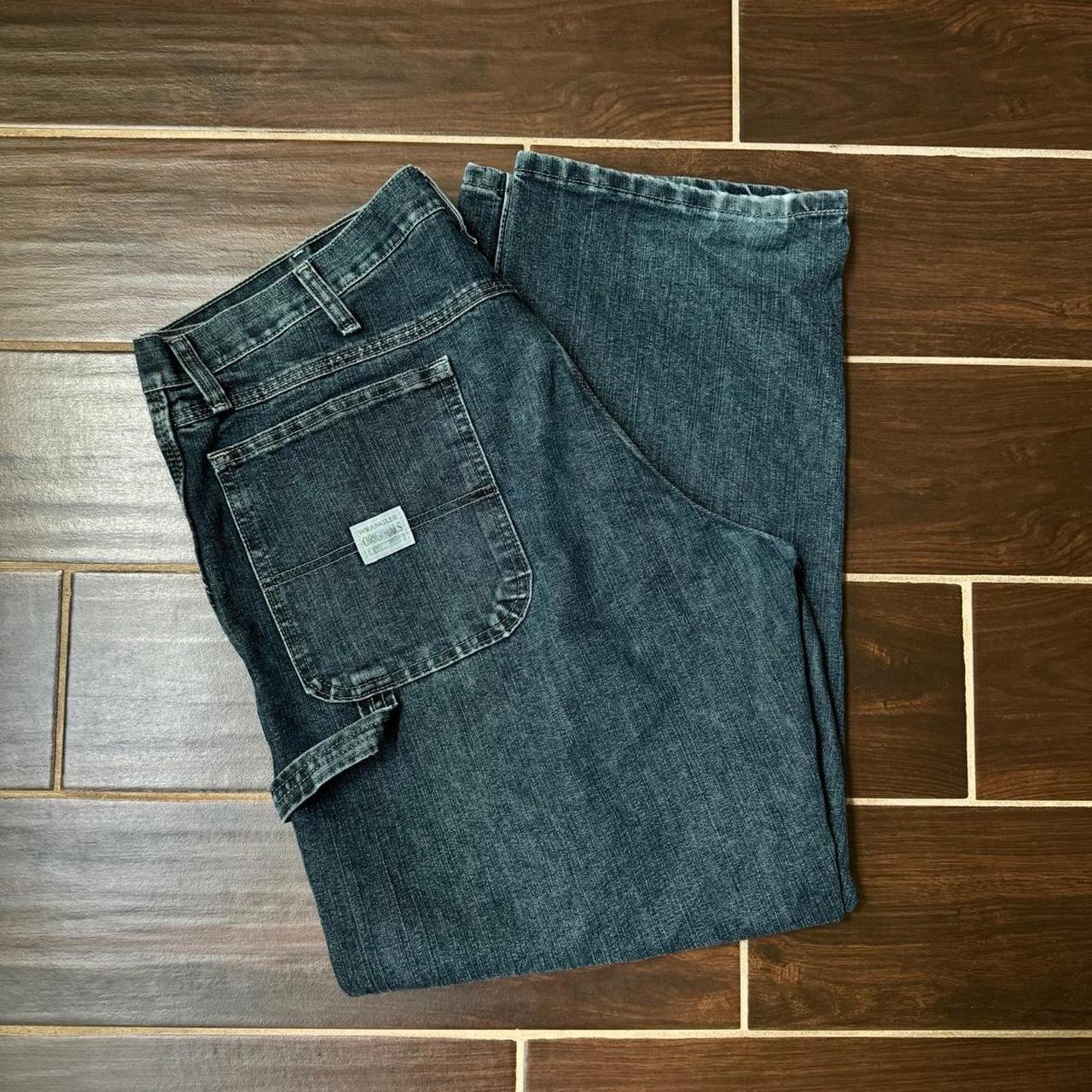 item listed by goop7
