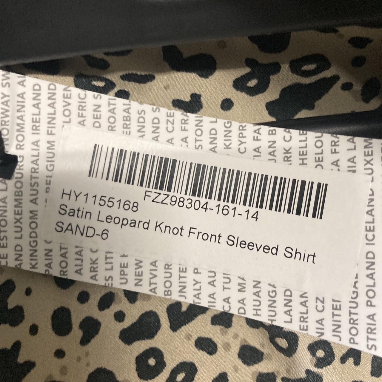 Boohoo satin leopard print blouse size 6, New with tags