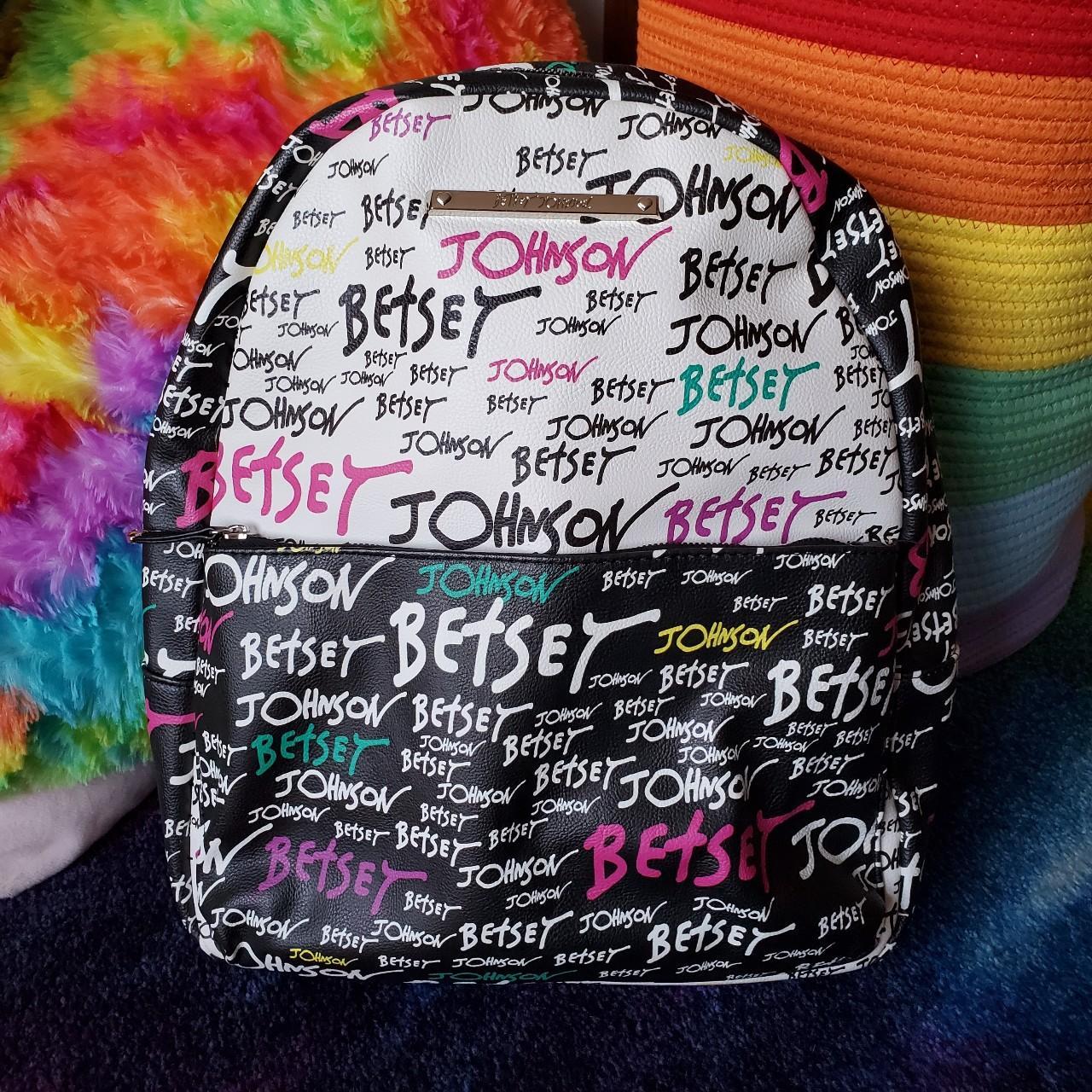 Betsey johnson full outlet size backpack