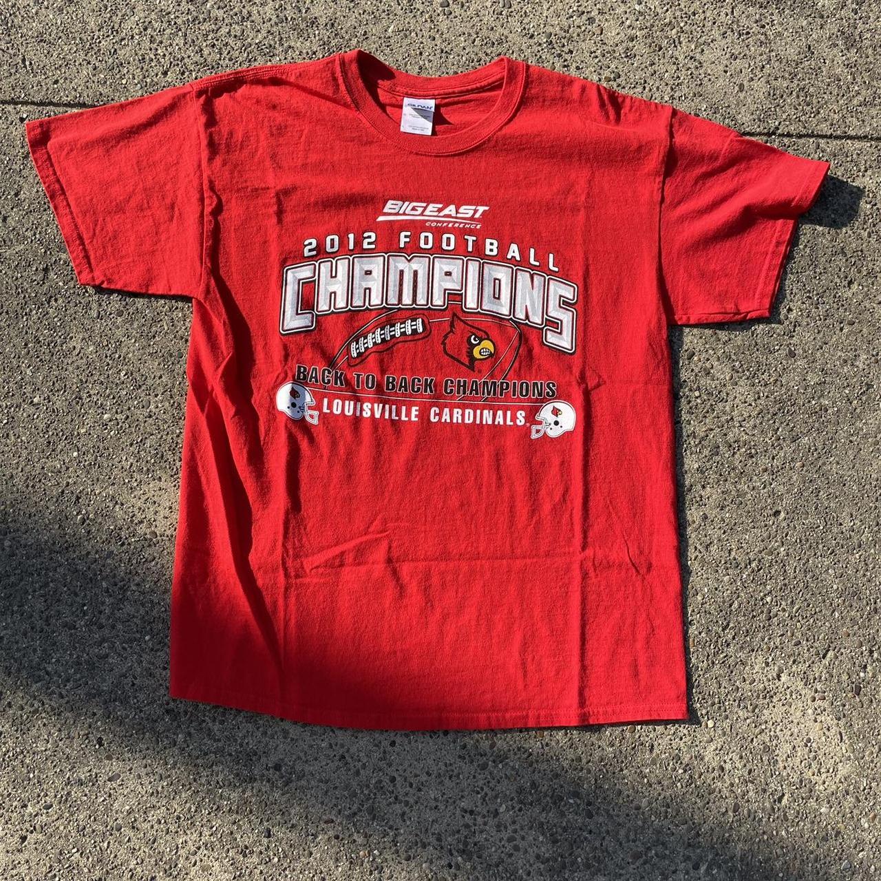 Louisville Cardinals Champion crew neck - Depop