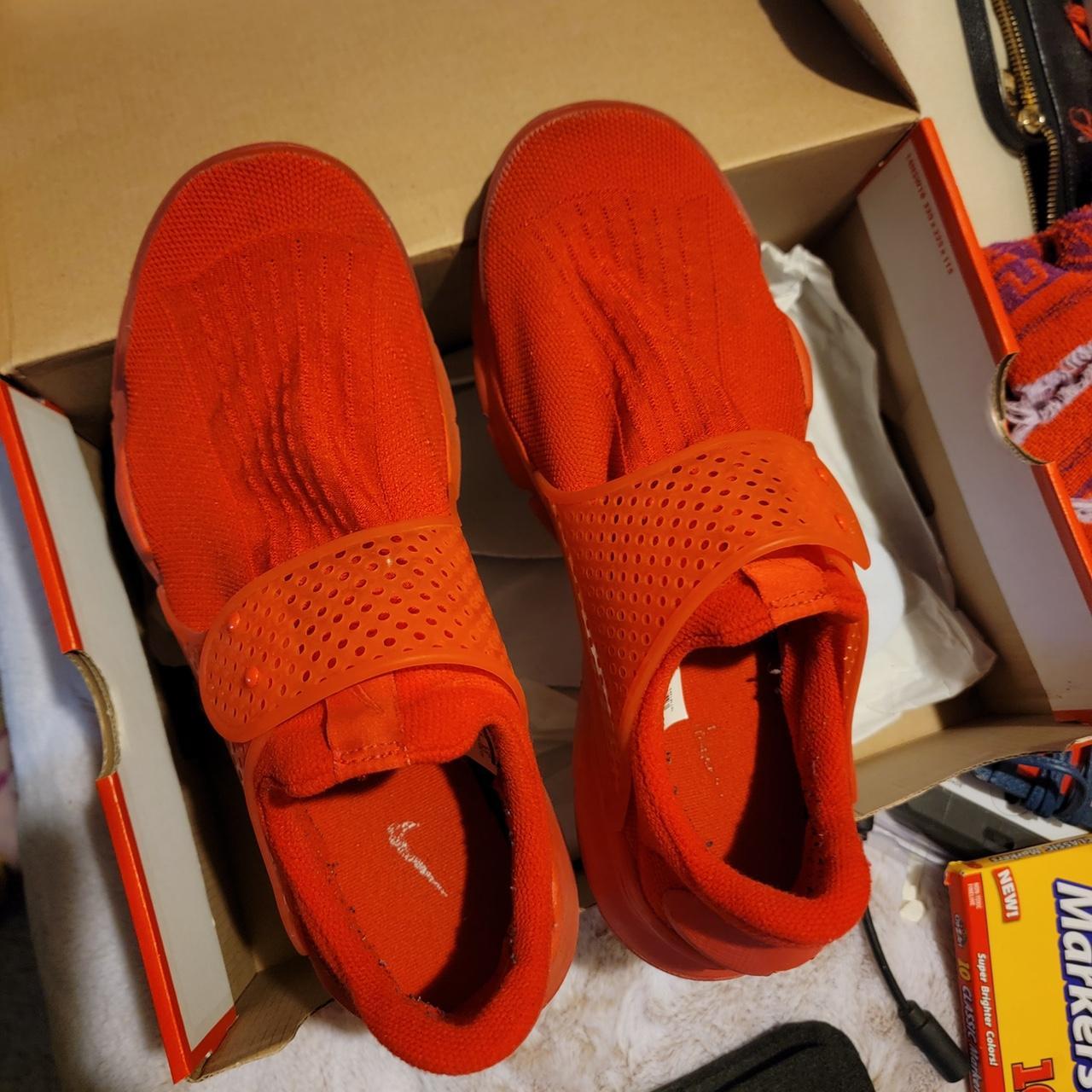 item listed by kzkloset