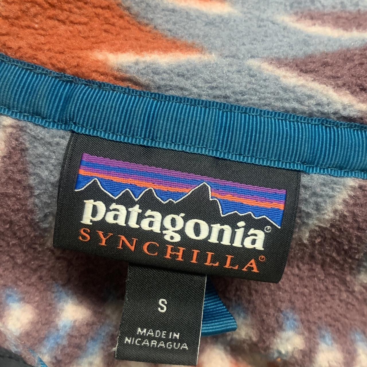 Patagonia Laughing Waters Synchilla Snap-T Fleece... - Depop