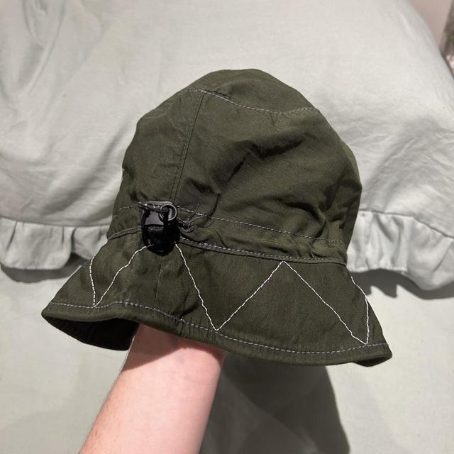 And wander 60/40 cloth bucket hat khaki green,... - Depop