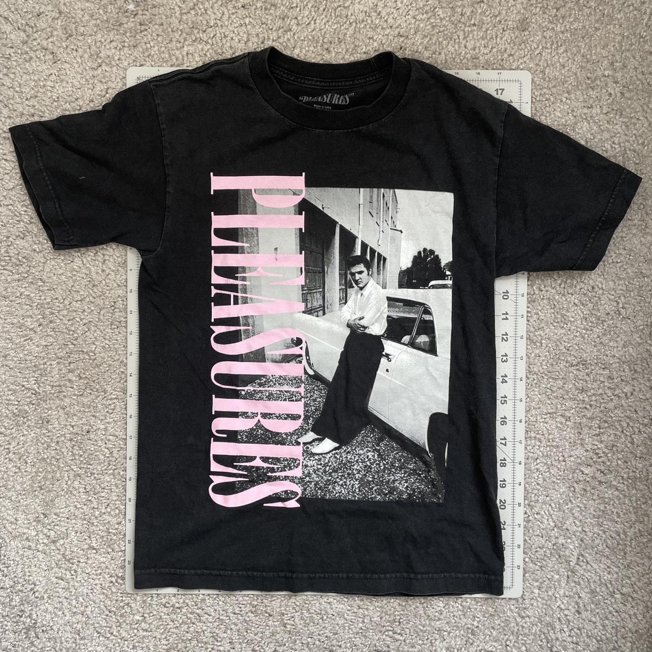 BLACK PLEASURES X ELVIS TEE SIZE S Gently... - Depop