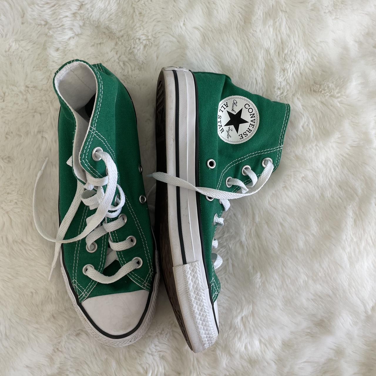 Converse Women's Green and White Trainers | Depop