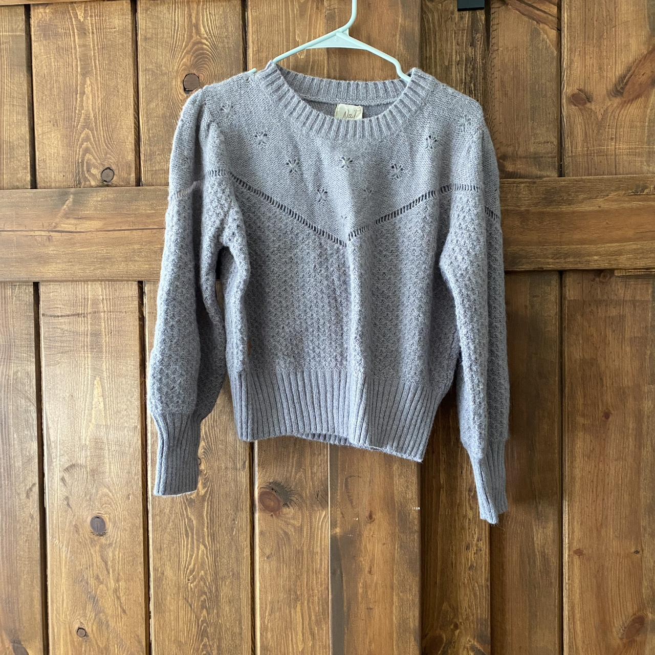 item listed by ellygance