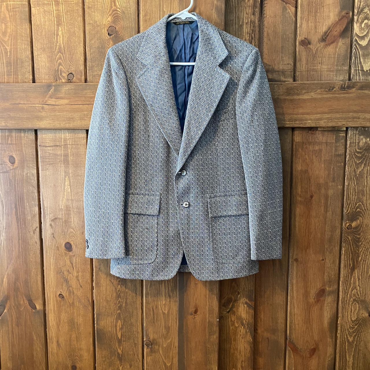 item listed by ellygance