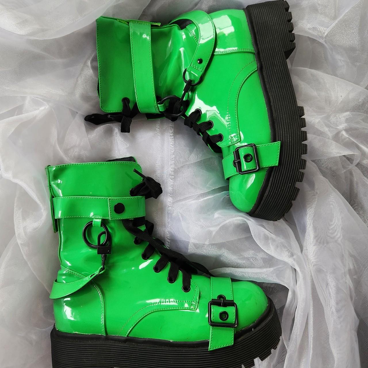 Women's Green and Black Boots | Depop