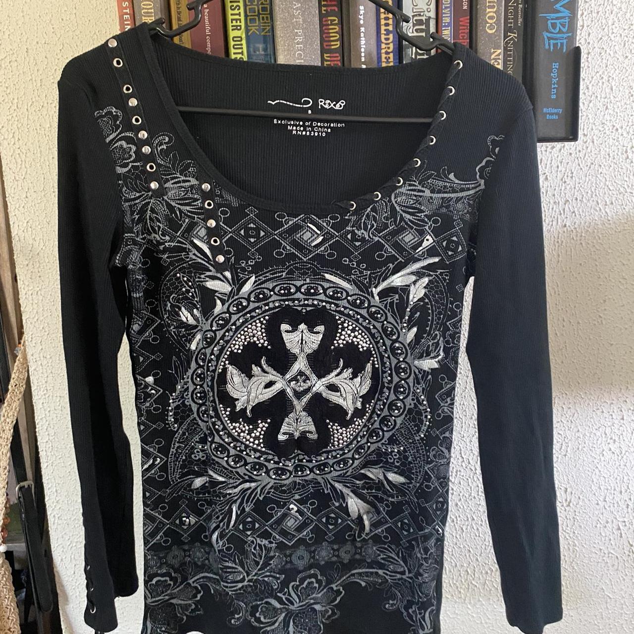 Women's Silver and Black Shirt | Depop