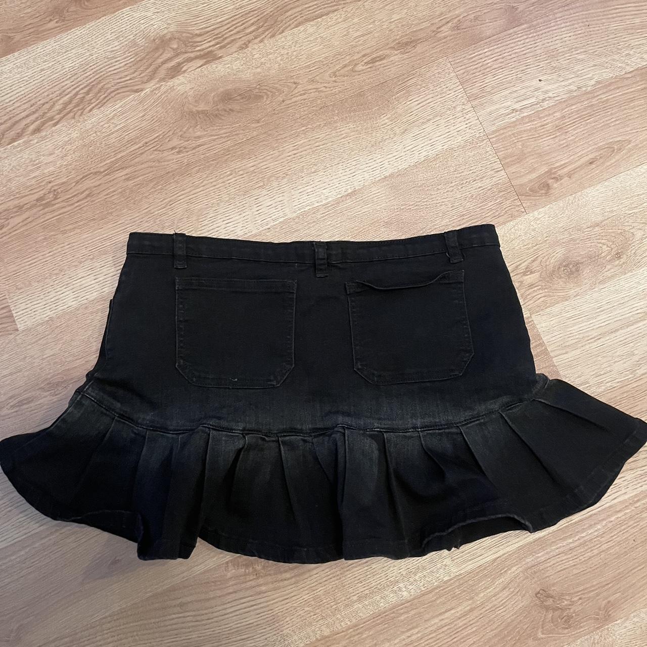 I.AM.GIA Women's Black Skirt Depop