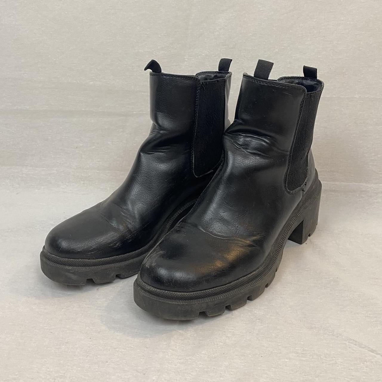 platform black chelsea boots