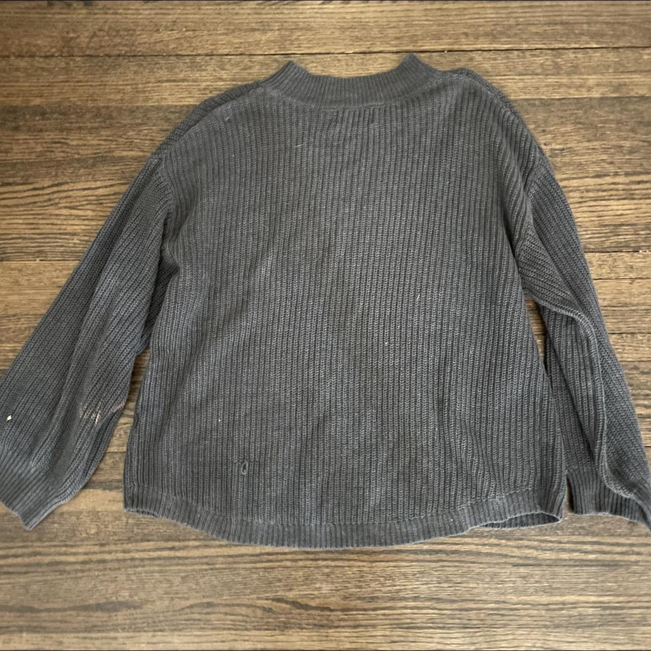 Old Navy grey knit sweater message me with any... - Depop