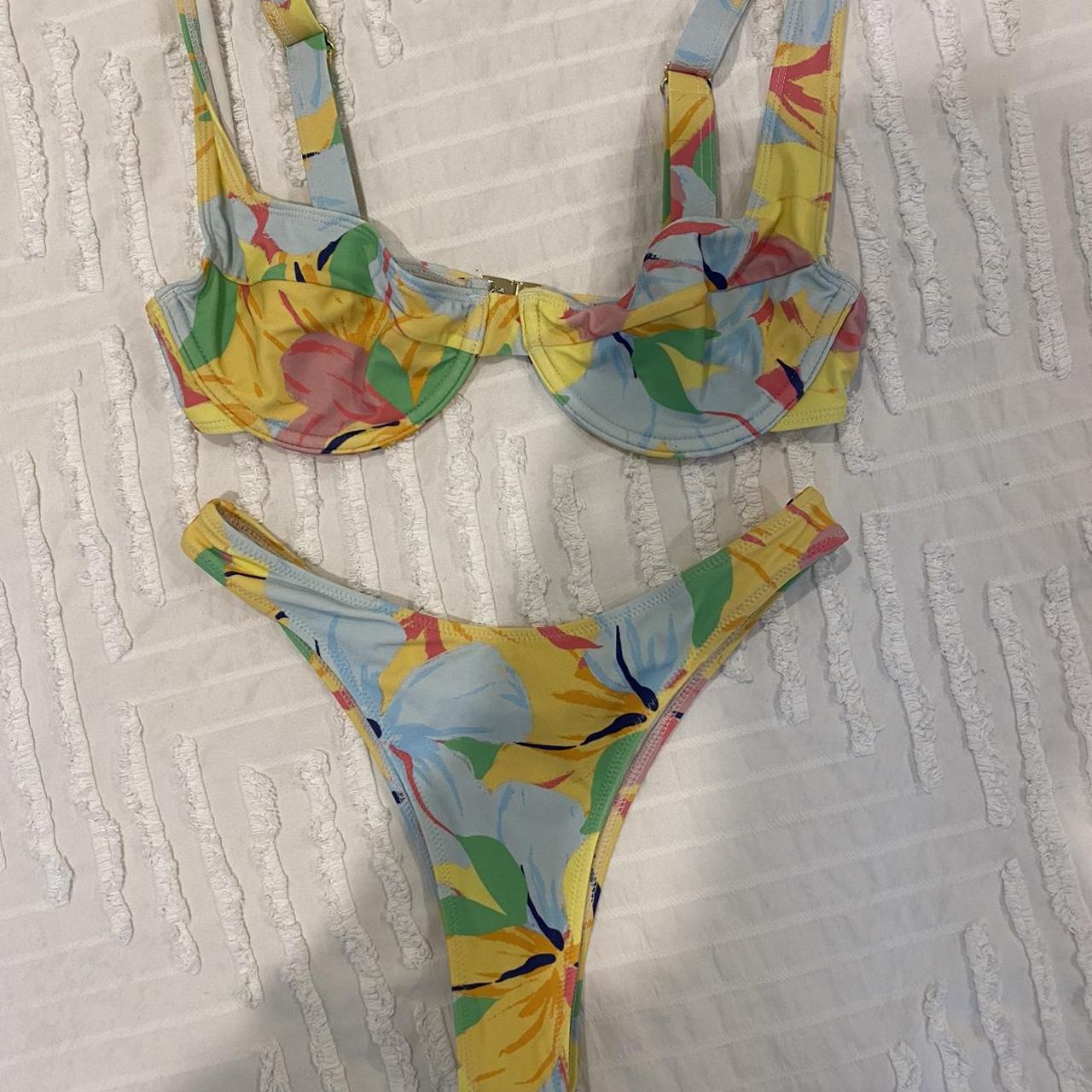 Glassons floral bikini size 8. Worn once. Perfect... - Depop