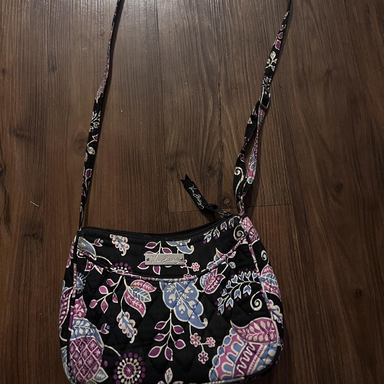 ver bradley cross body bag small - Depop