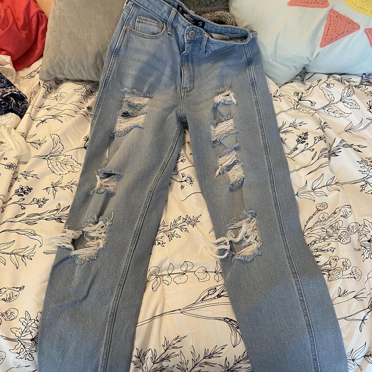 Hollister two-tone, ultra high-rise mom jeans Size: - Depop