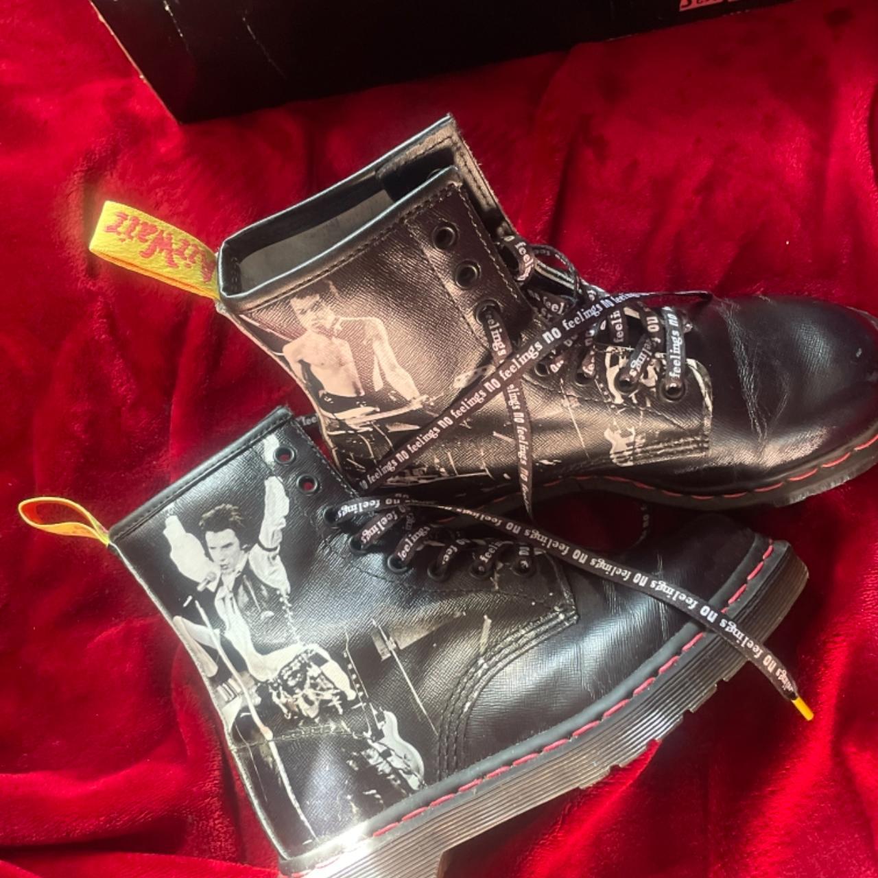 Sid vicious dr martens deals