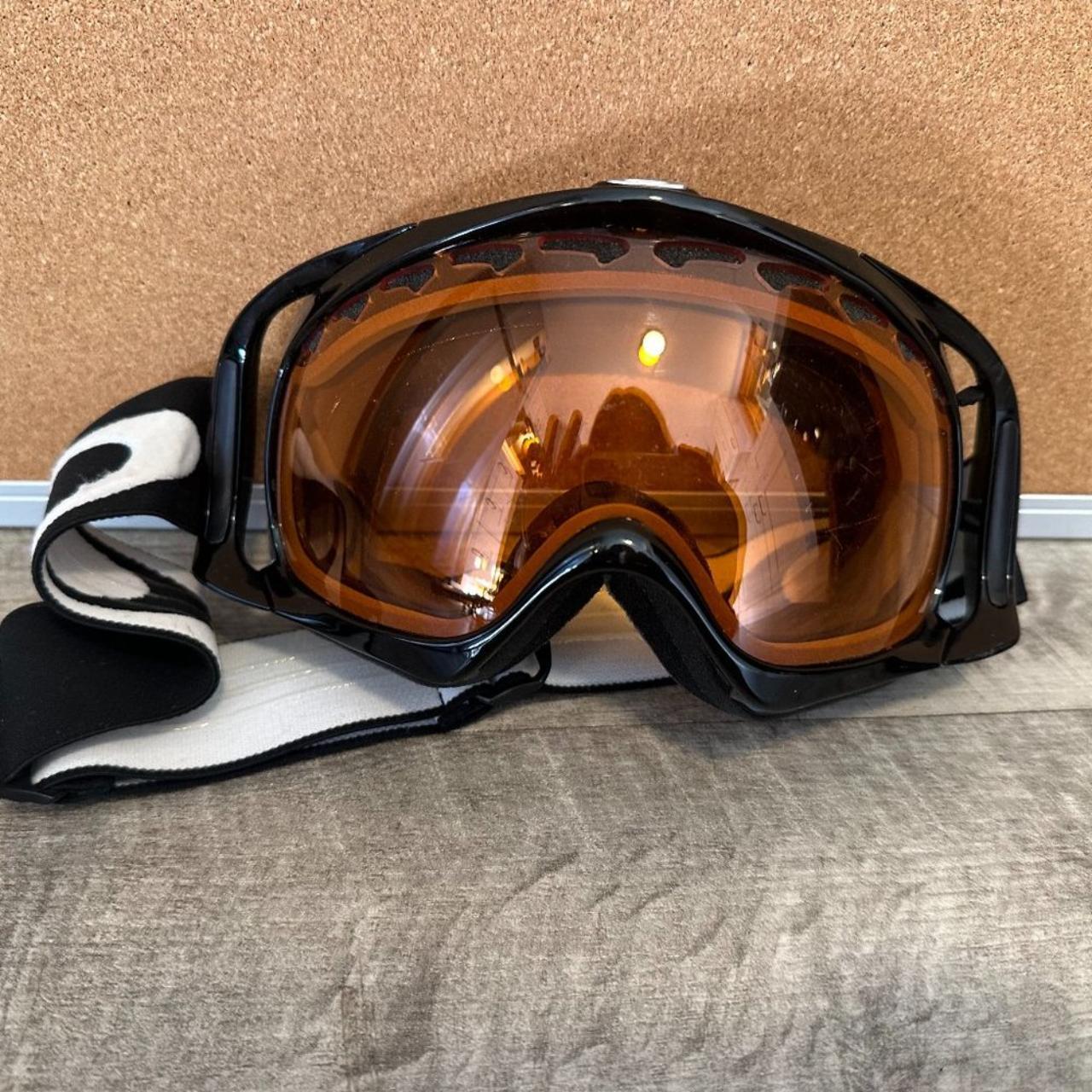 Oakley Ski / Snowboard Goggles in Black and... - Depop