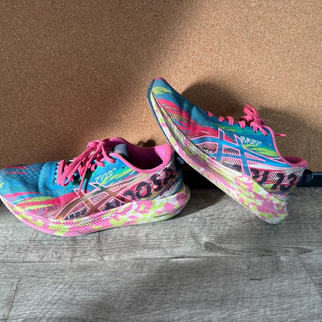 Asics womens size deals 13