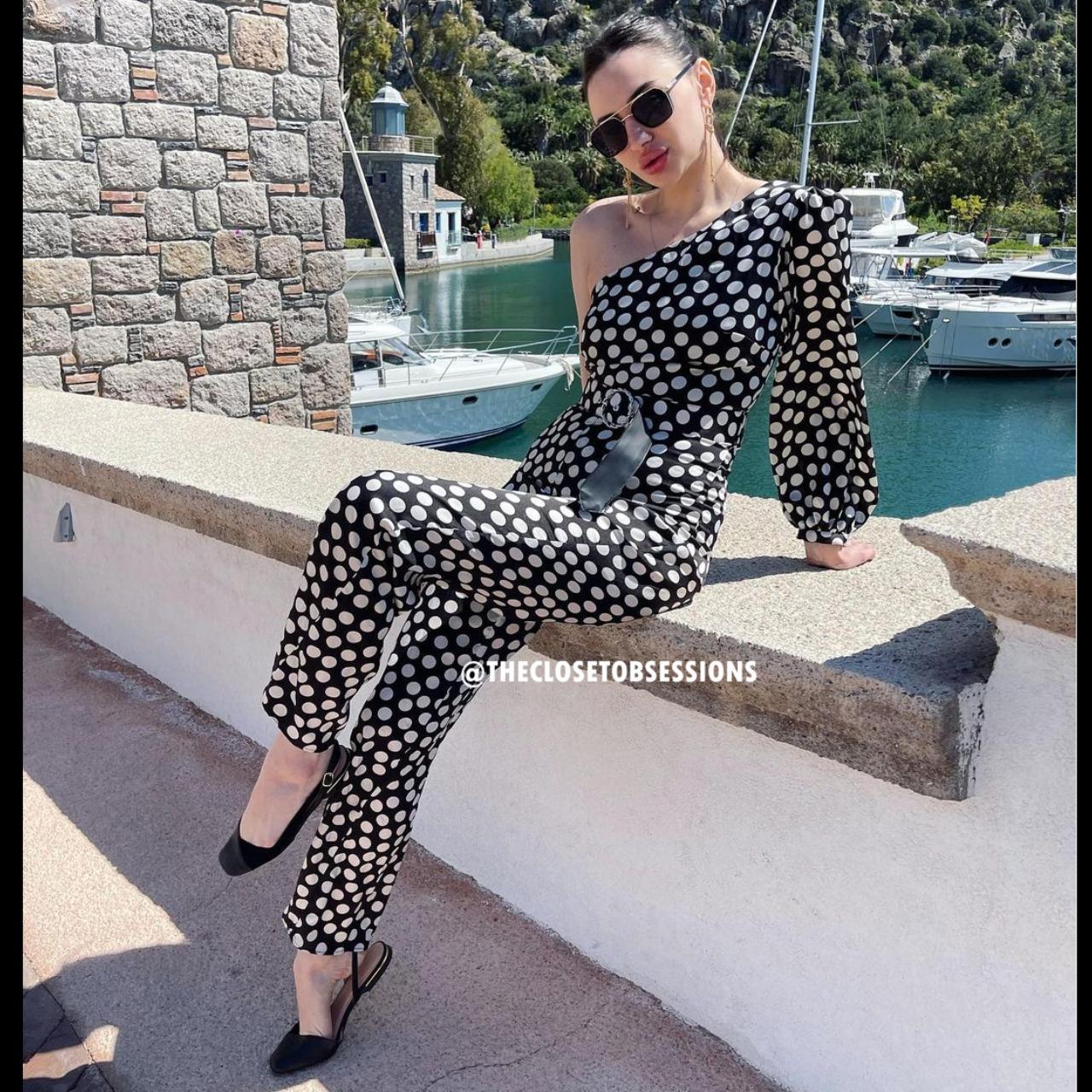 Black white polka dot long jumpsuit made of flowy