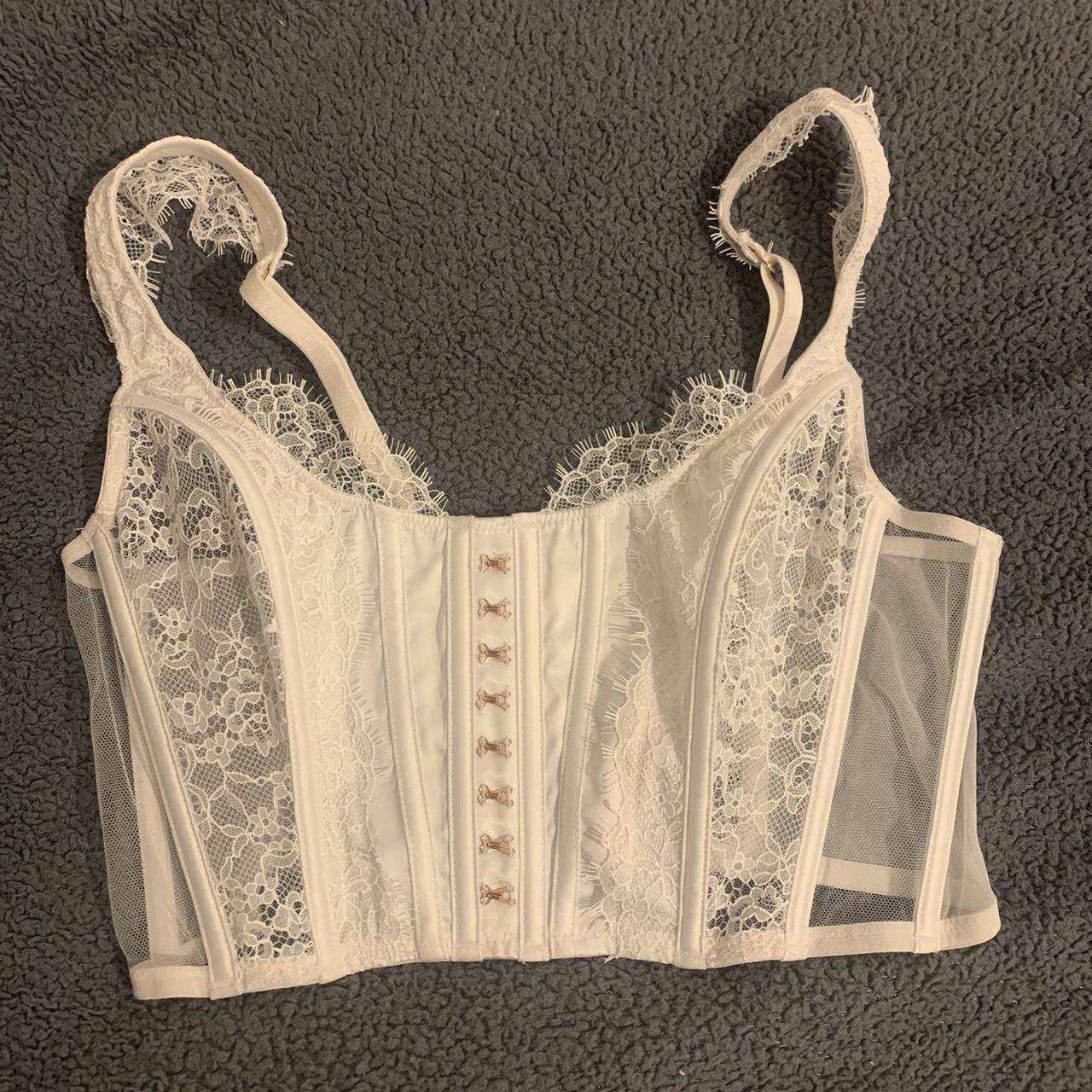 Victoria's Secret Women's White Corset | Depop