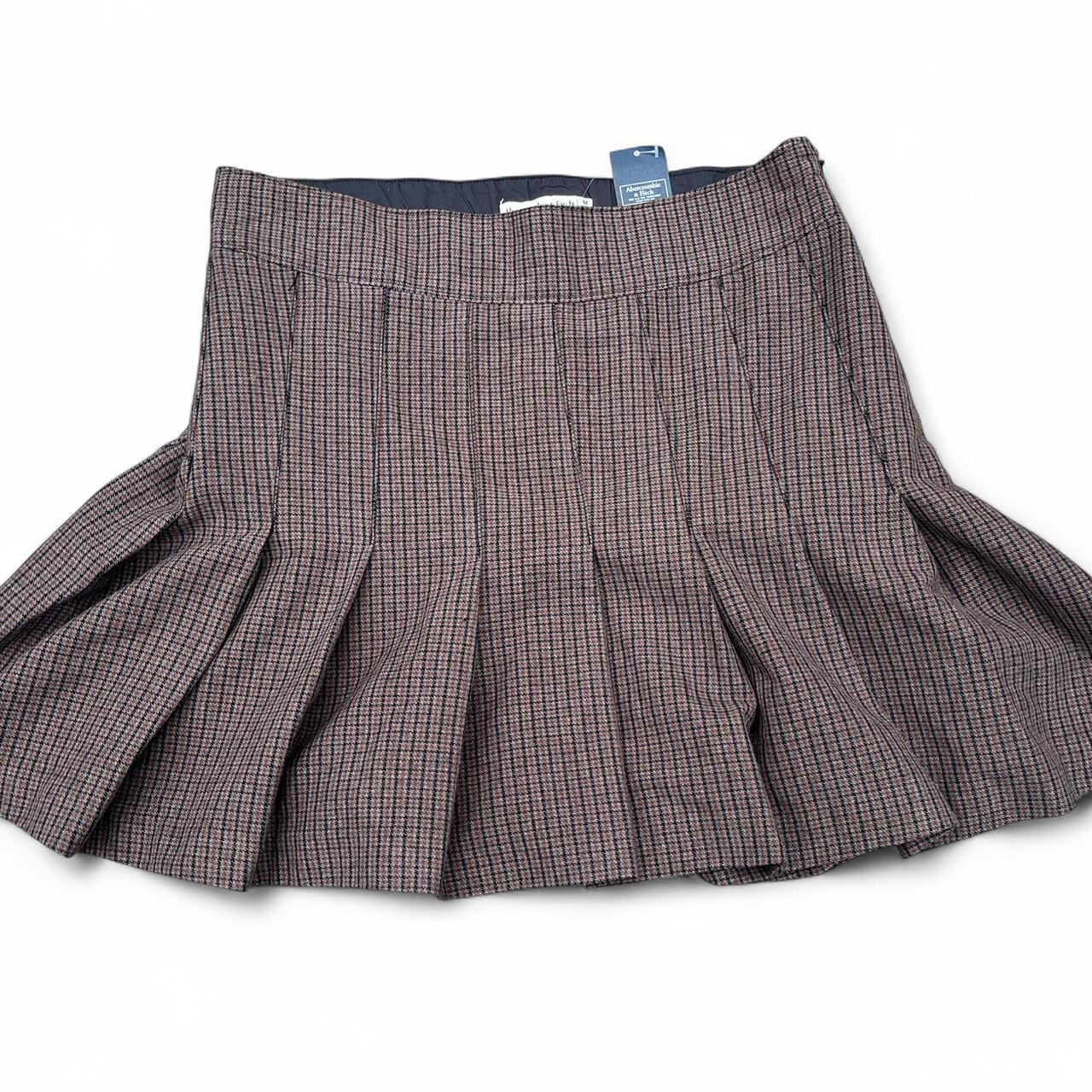 item listed by vivylynn