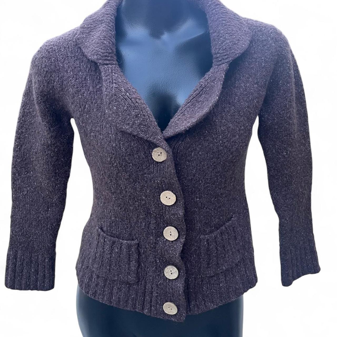 item listed by vivylynn