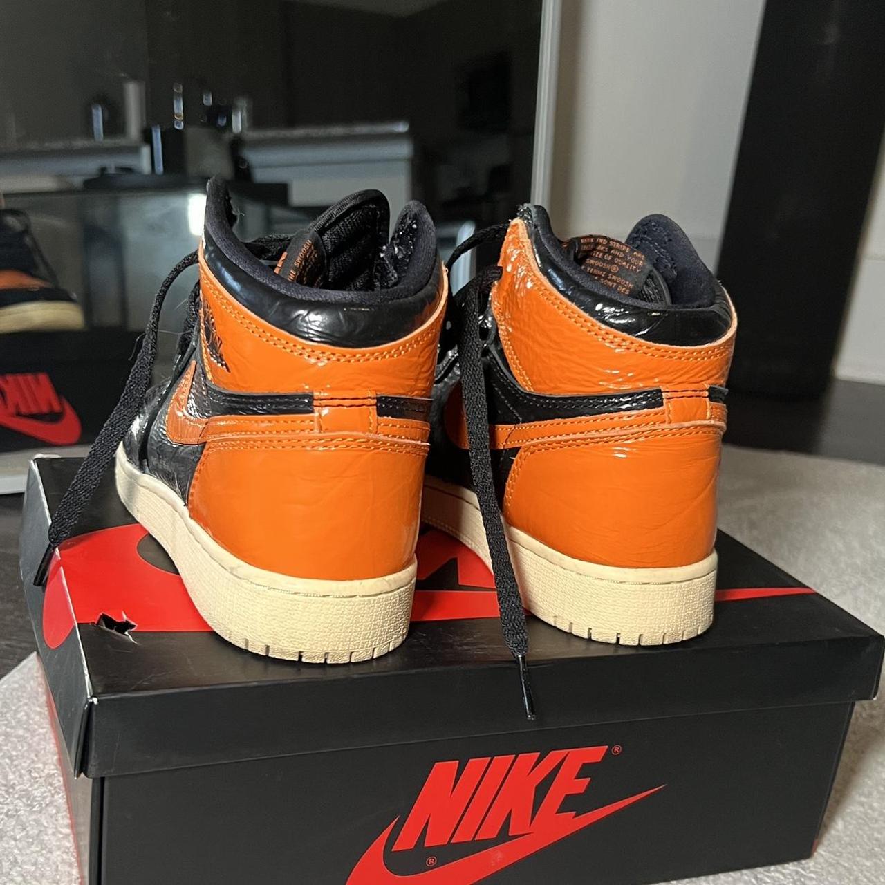 backboard 1s