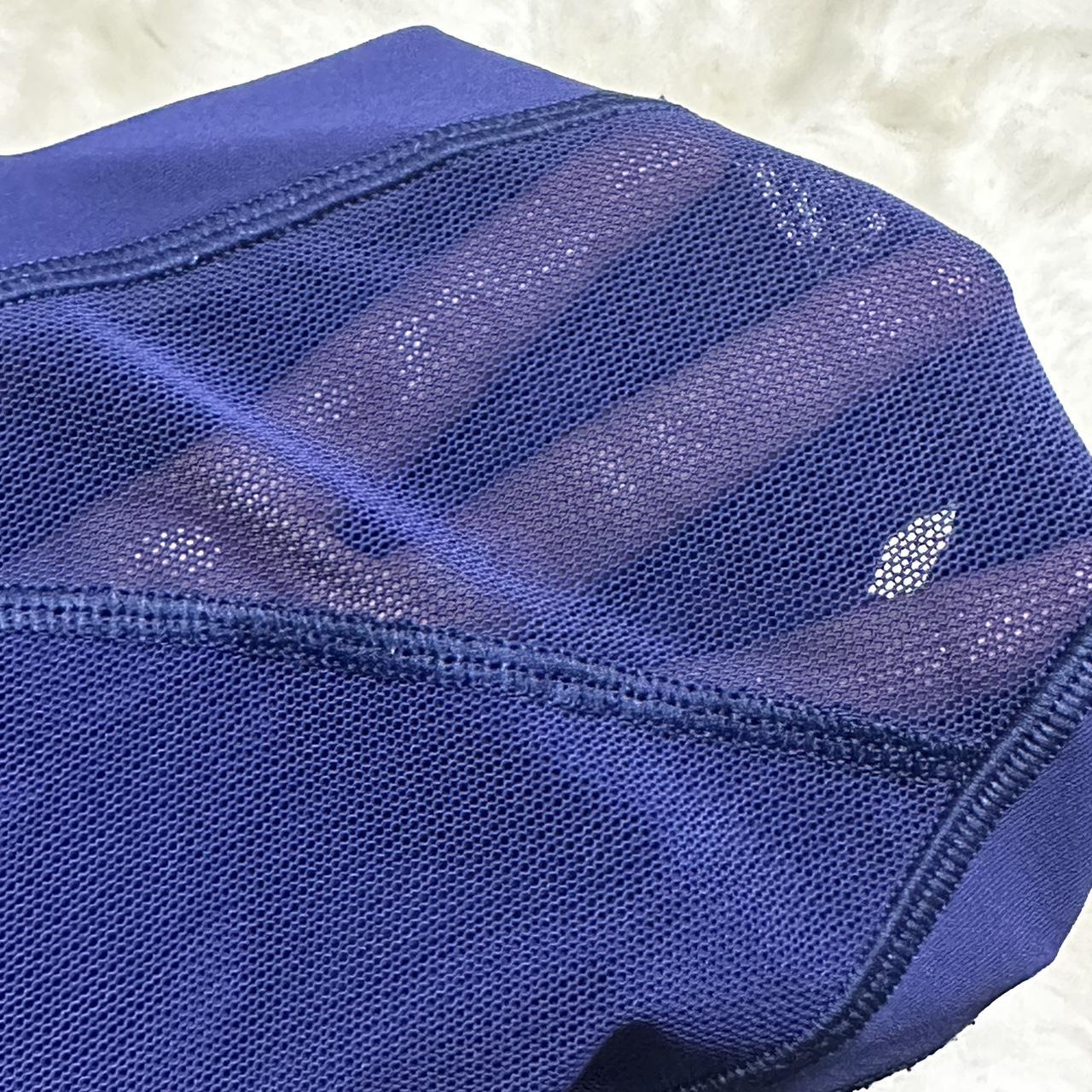 Lululemon Women’s Leggings Fast As Light Crops Size 2 in Emperor Blue Capris